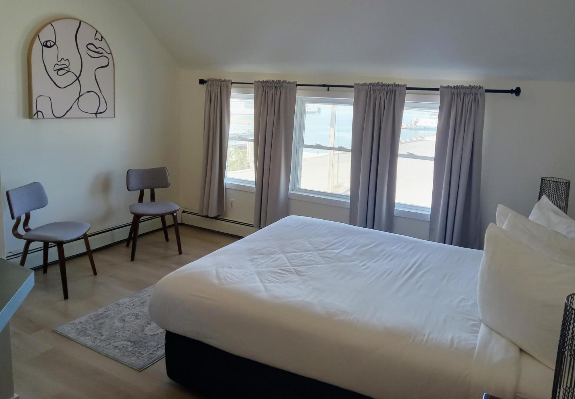 Hotel Wolfe Island Marysville Buitenkant foto